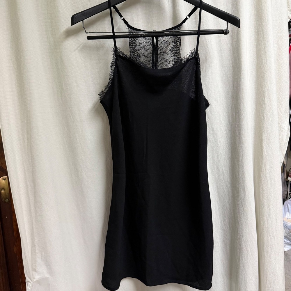Hollister Womens Black Eyelash Lace Trim Cami Top Button Back Racerback Small